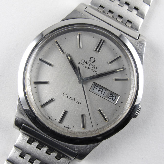 Steel Omega Genève Ref. 166.0169 vintage wristwatch, circa