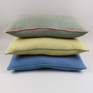 piped cushion all