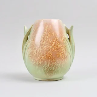 Vase with leaf form handles