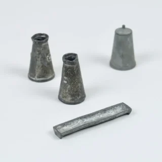 Britains Lead Toy Milk Pails and Trough